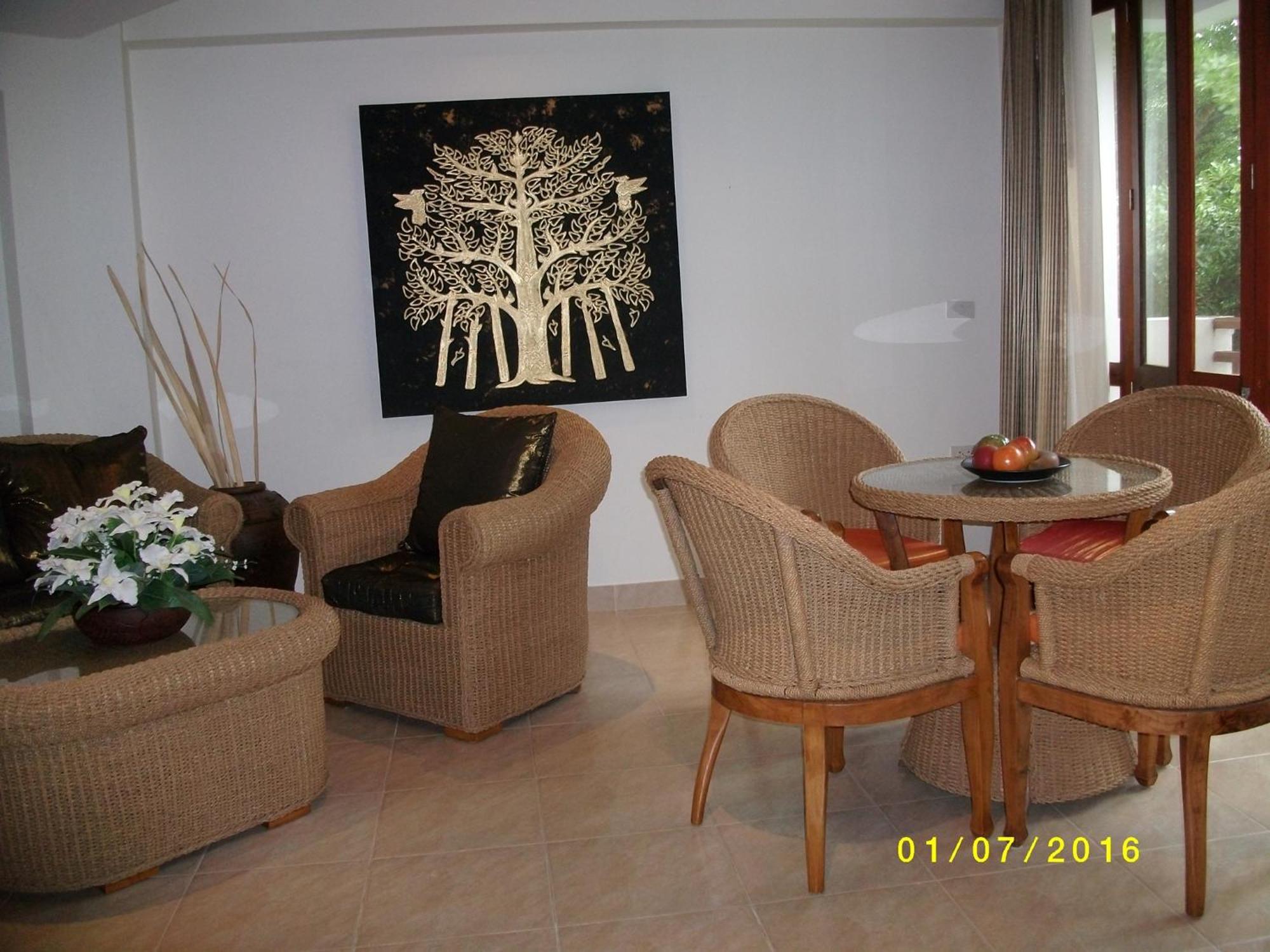 The Oriental Tropical Beach At Vip Resort Ban Phe Room photo