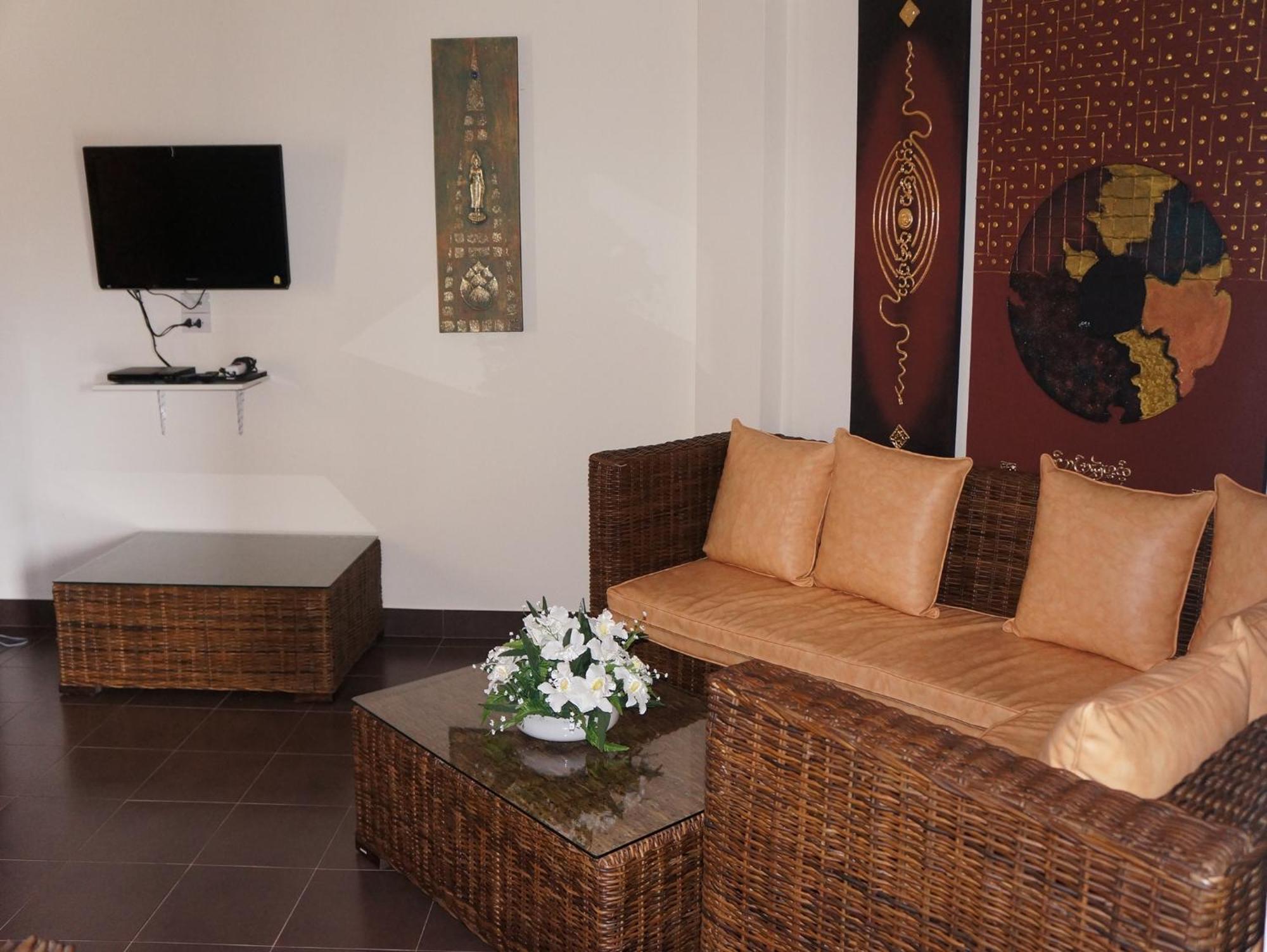 The Oriental Tropical Beach At Vip Resort Ban Phe Room photo